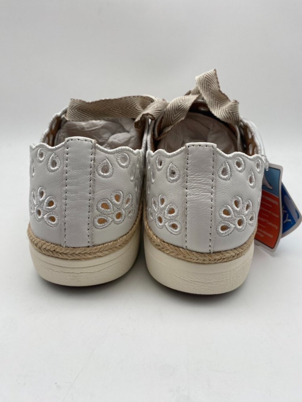 aetrex "Brand New" Women's Sneakers #CA711 W40/ W41 - Picture 5 of 7